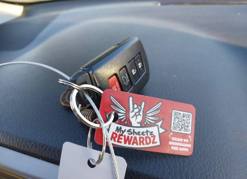 Photo 11 of 2015 Toyota Rav4 LIMITED (VIN 2T3DFREV4FW281555)