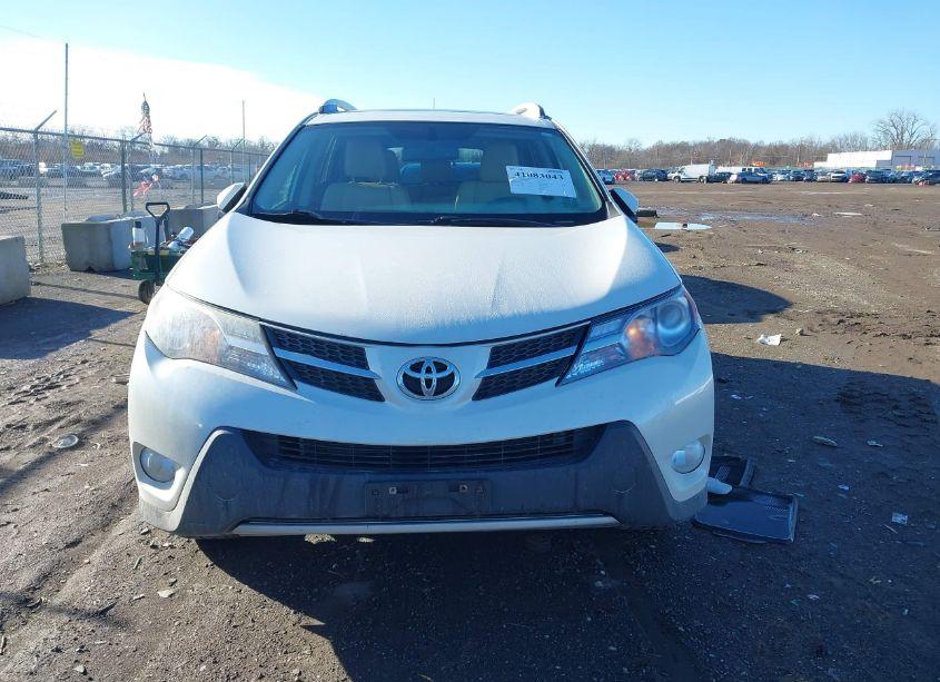 Photo 12 of 2015 Toyota Rav4 LIMITED (VIN 2T3DFREV4FW281555)