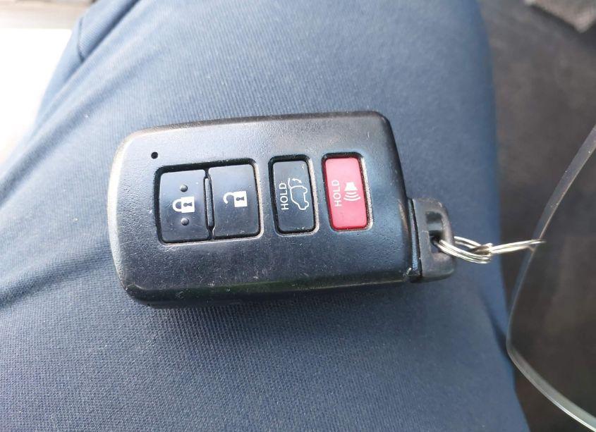 Photo 11 of 2015 Toyota Rav4 LIMITED (VIN 2T3DFREV4FW296346)