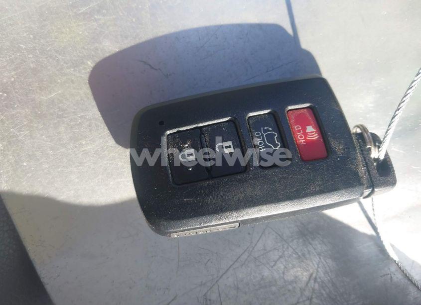 Photo 11 of 2015 Toyota Rav4 LIMITED (VIN 2T3DFREV4FW323920)