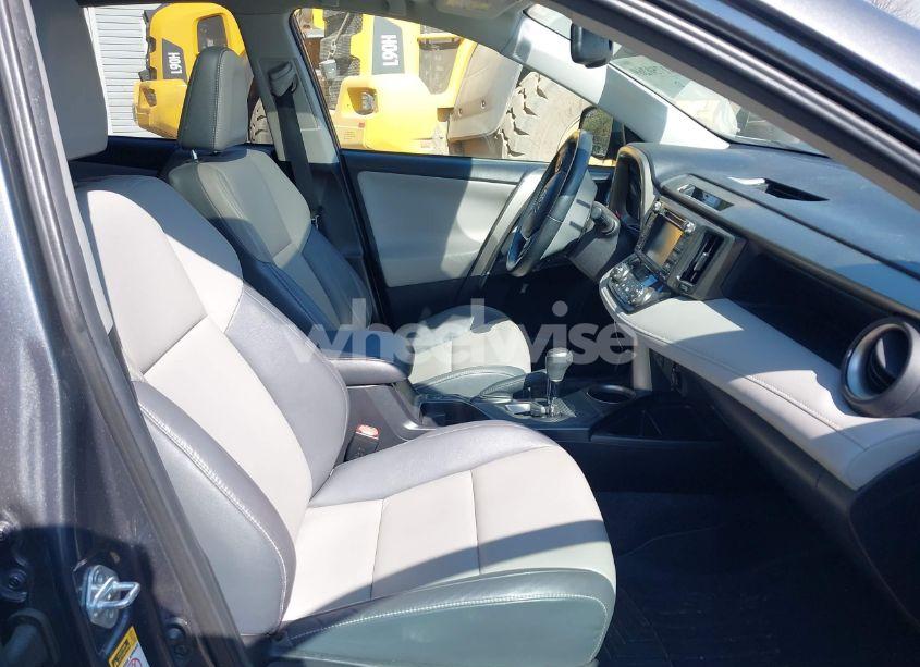 Photo 5 of 2015 Toyota Rav4 LIMITED (VIN 2T3DFREV4FW323920)