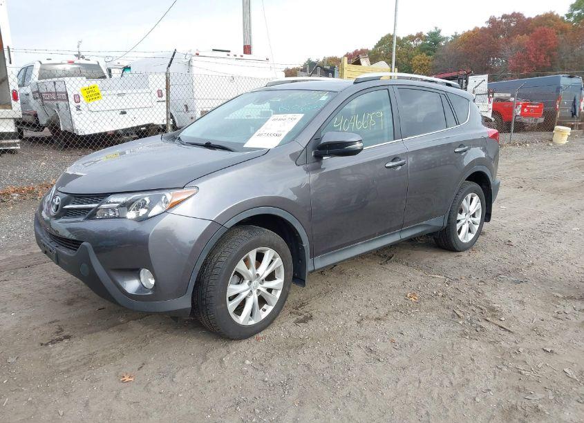 Photo 2 of 2015 Toyota Rav4 LIMITED (VIN 2T3DFREV4FW378514)