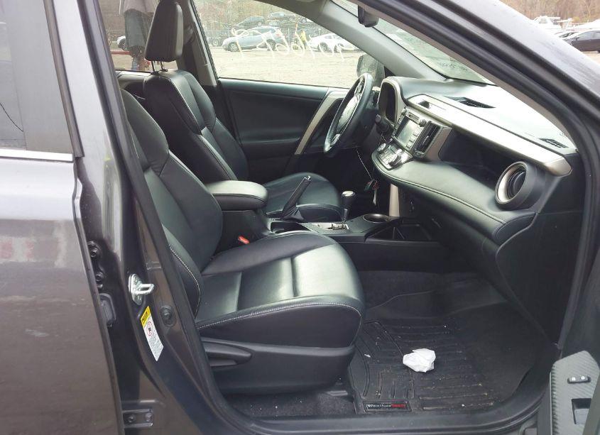 Photo 5 of 2015 Toyota Rav4 LIMITED (VIN 2T3DFREV4FW378514)