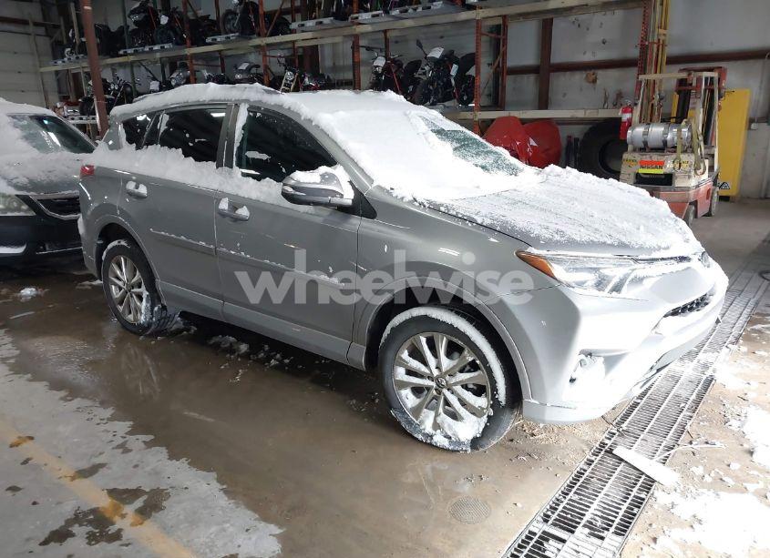 2018 Toyota Rav4 PLATINUM (VIN 2T3DFREV4JW700934) main photo