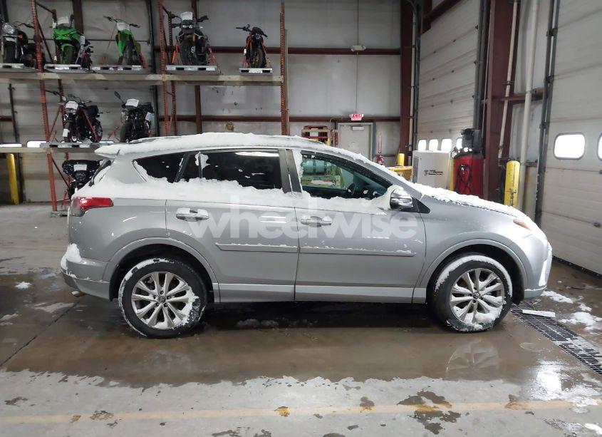 Photo 13 of 2018 Toyota Rav4 PLATINUM (VIN 2T3DFREV4JW700934)