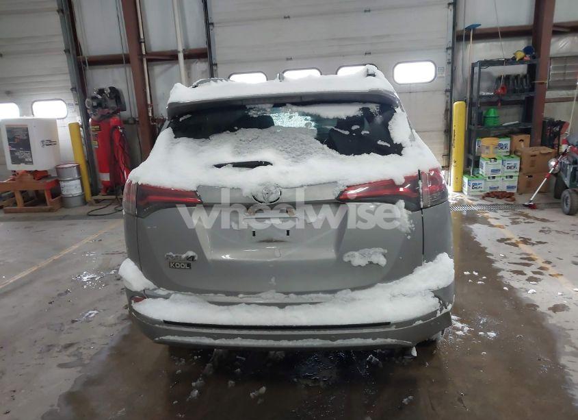 Photo 16 of 2018 Toyota Rav4 PLATINUM (VIN 2T3DFREV4JW700934)