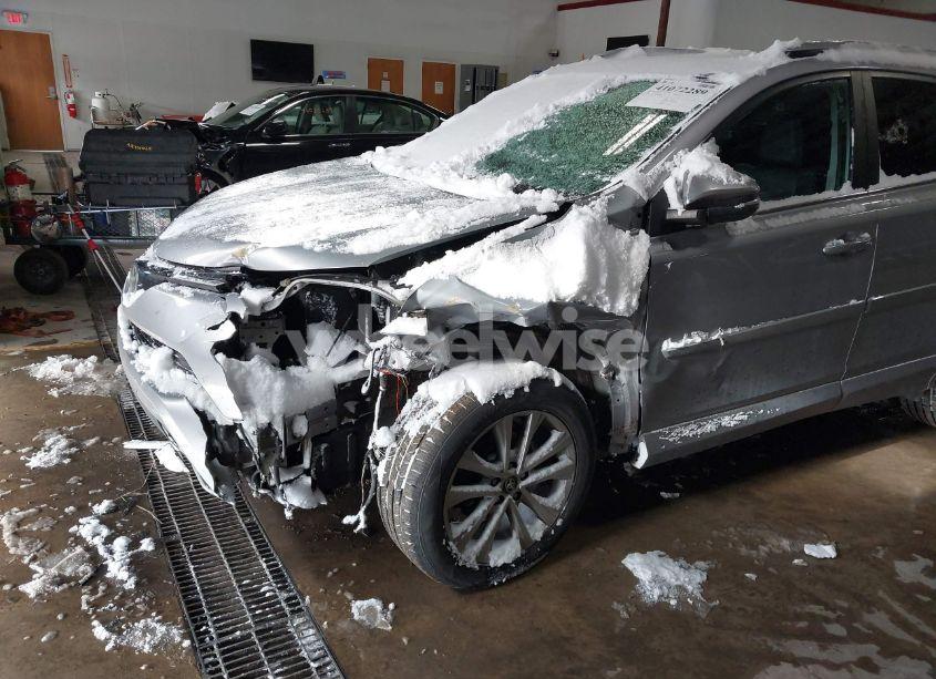 Photo 6 of 2018 Toyota Rav4 PLATINUM (VIN 2T3DFREV4JW700934)