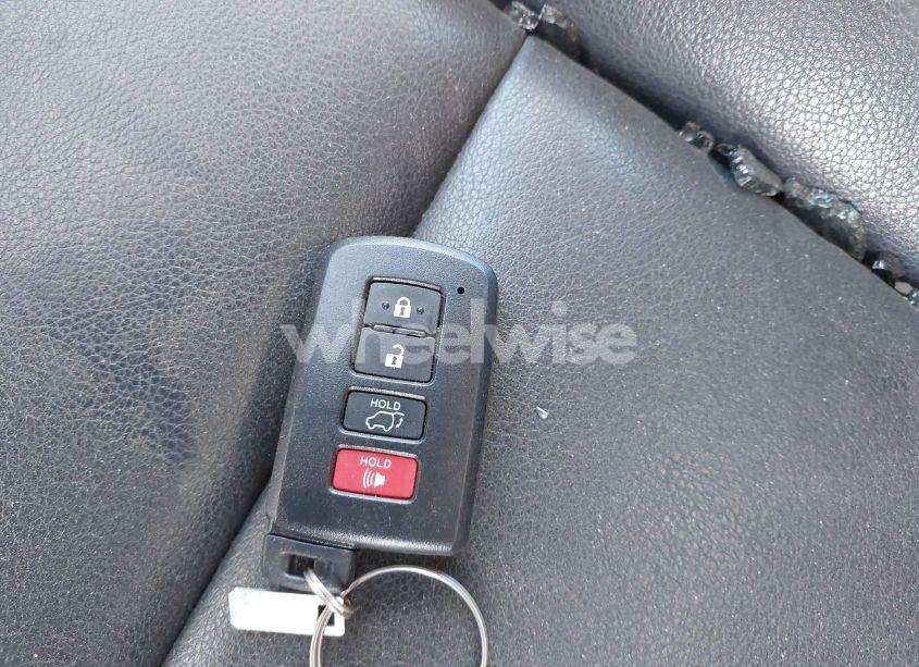 Photo 11 of 2013 Toyota Rav4 LIMITED (VIN 2T3DFREV5DW076629)