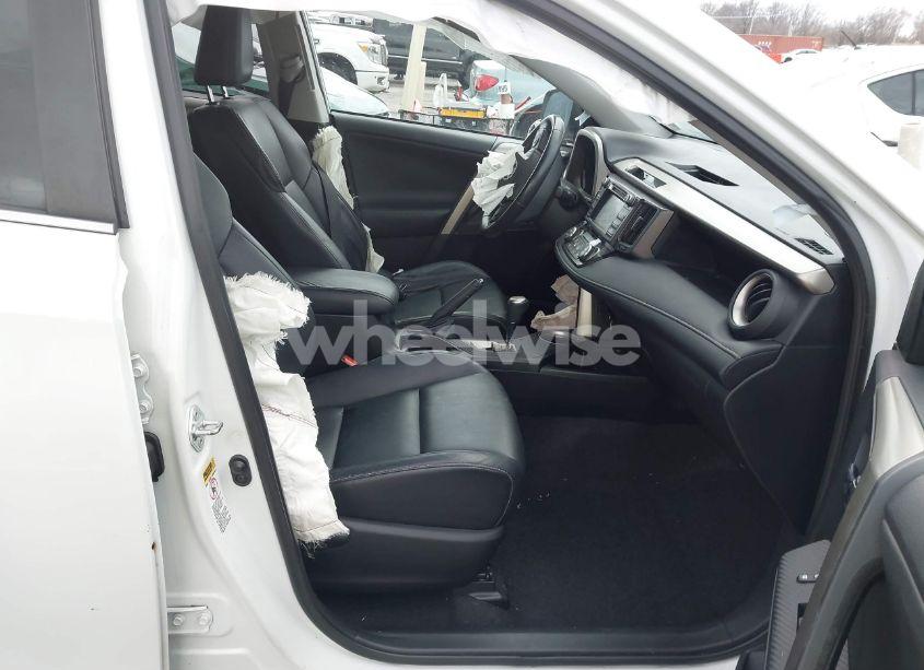 Photo 5 of 2015 Toyota Rav4 LIMITED (VIN 2T3DFREV5FW349345)