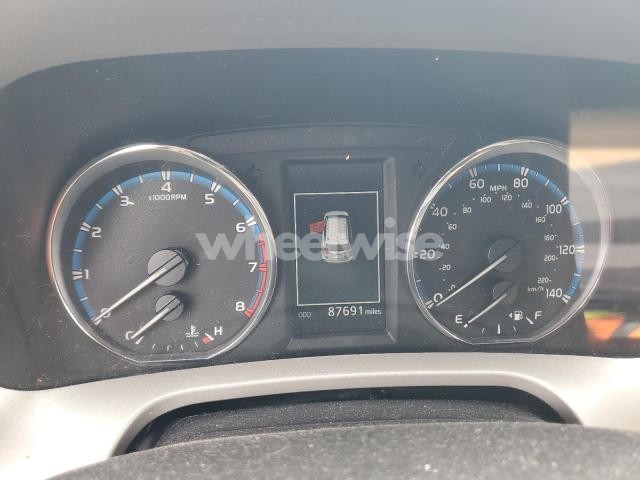 Photo 13 of 2016 TOYOTA RAV4 LIMITED (VIN 2T3DFREV5GW527806)