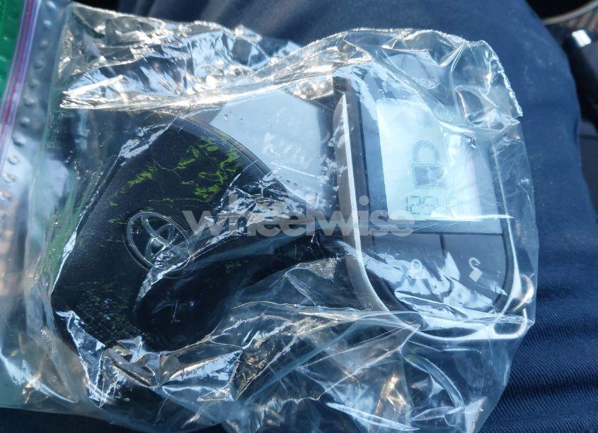 Photo 11 of 2014 Toyota Rav4 LIMITED (VIN 2T3DFREV6EW210226)