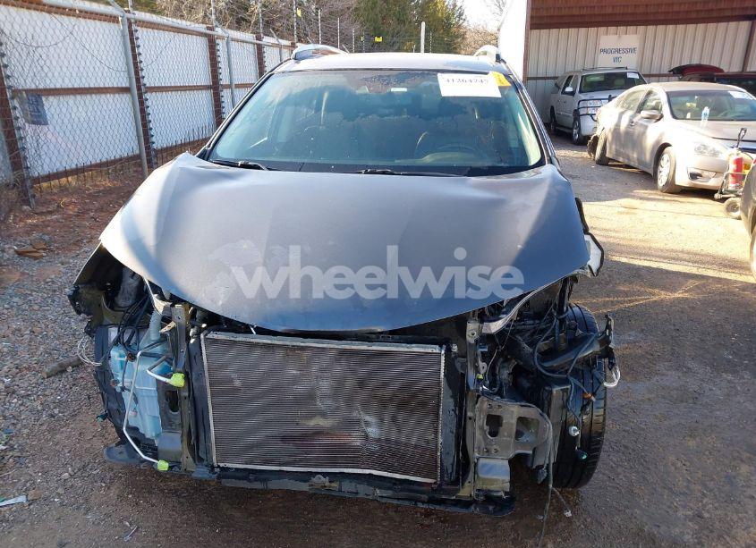 Photo 6 of 2015 Toyota Rav4 LIMITED (VIN 2T3DFREV6FW309114)