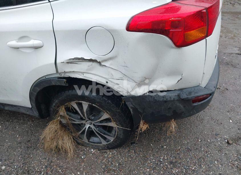 Photo 6 of 2015 Toyota Rav4 LIMITED (VIN 2T3DFREV6FW358796)