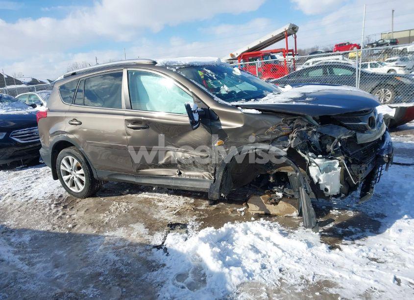 Photo 13 of 2015 Toyota Rav4 LIMITED (VIN 2T3DFREV6FW403400)