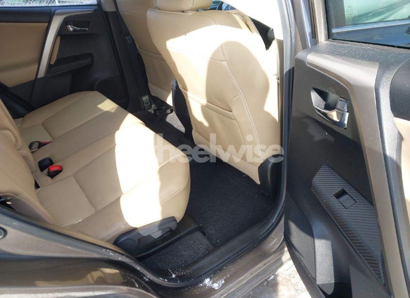 Photo 8 of 2015 Toyota Rav4 LIMITED (VIN 2T3DFREV6FW403400)