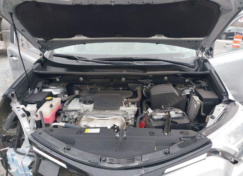 Photo 10 of 2018 Toyota Rav4 LIMITED/SE/PLATINUM (VIN 2T3DFREV6JW799997)