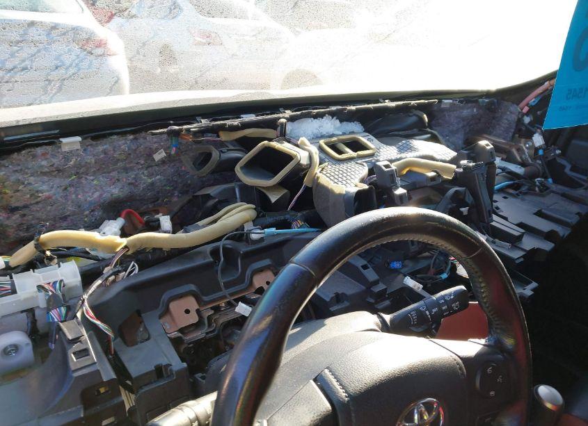 Photo 6 of 2013 Toyota Rav4 LIMITED (VIN 2T3DFREV7DW084831)