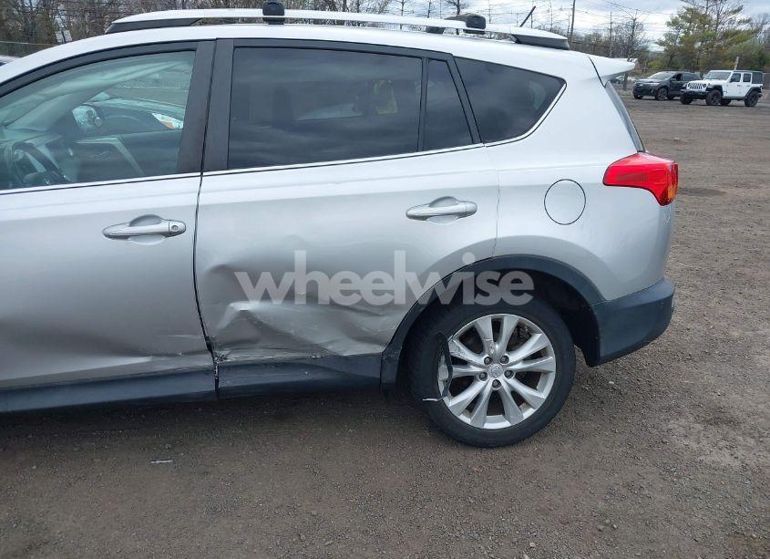 Photo 6 of 2015 Toyota Rav4 LIMITED (VIN 2T3DFREV7FW260232)