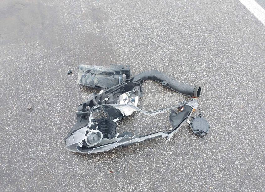 Photo 12 of 2015 Toyota Rav4 LIMITED (VIN 2T3DFREV7FW330554)