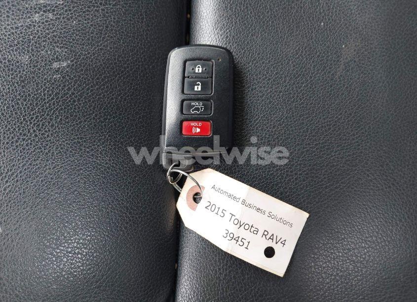 Photo 11 of 2015 Toyota Rav4 LIMITED (VIN 2T3DFREV7FW369970)