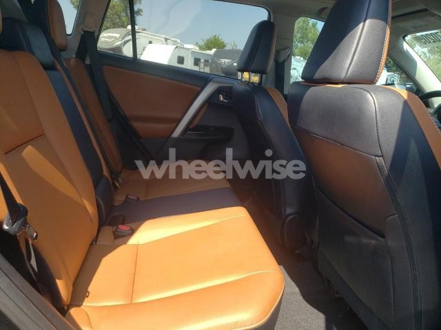 Photo 7 of 2016 TOYOTA RAV4 LIMITED (VIN 2T3DFREV7GW513101)