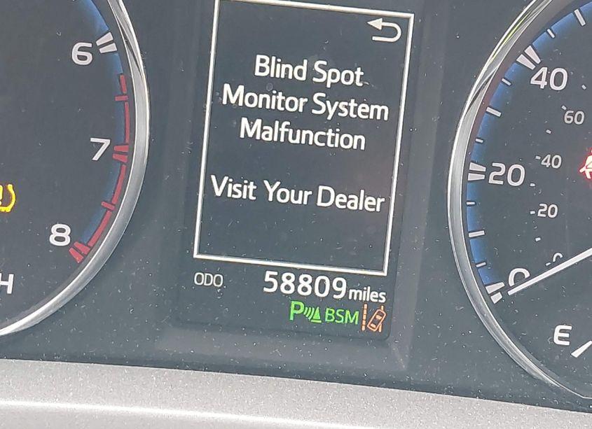 Photo 15 of 2018 Toyota Rav4 LIMITED/SE/PLATINUM (VIN 2T3DFREV7JW727058)