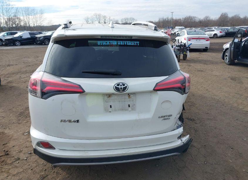 Photo 16 of 2018 Toyota Rav4 LIMITED/SE/PLATINUM (VIN 2T3DFREV7JW727058)