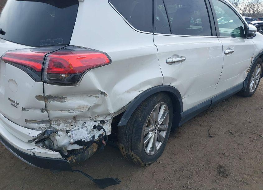 Photo 17 of 2018 Toyota Rav4 LIMITED/SE/PLATINUM (VIN 2T3DFREV7JW727058)