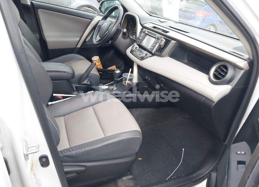 Photo 5 of 2015 Toyota Rav4 LIMITED (VIN 2T3DFREV8FW397115)