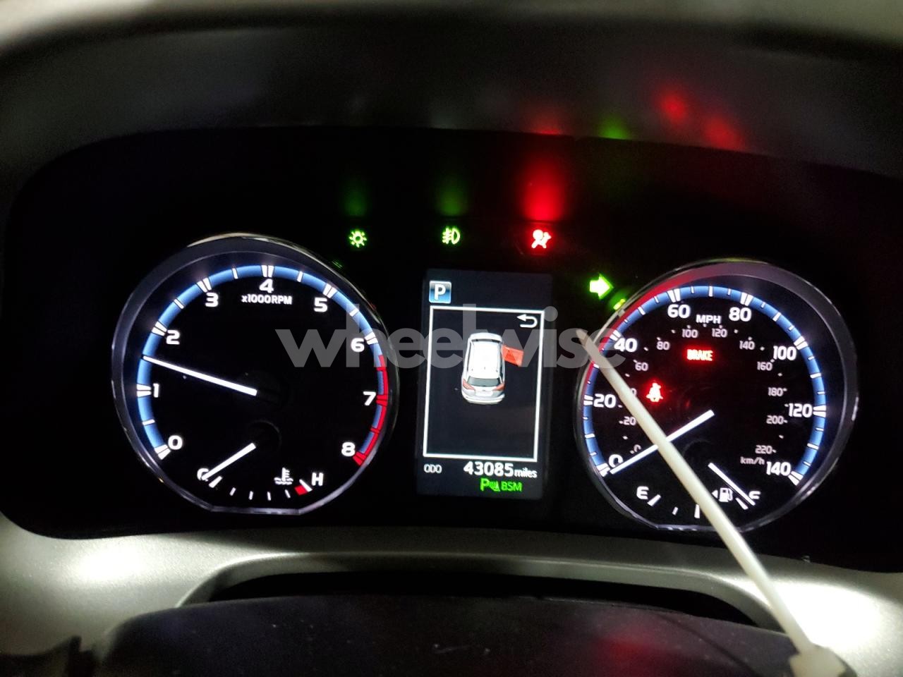 Photo 9 of 2017 TOYOTA RAV4 LIMITED (VIN 2T3DFREV8HW618554)