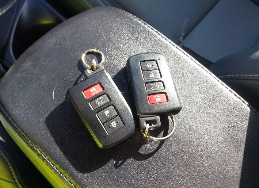 Photo 11 of 2014 Toyota Rav4 LIMITED (VIN 2T3DFREV9EW215145)