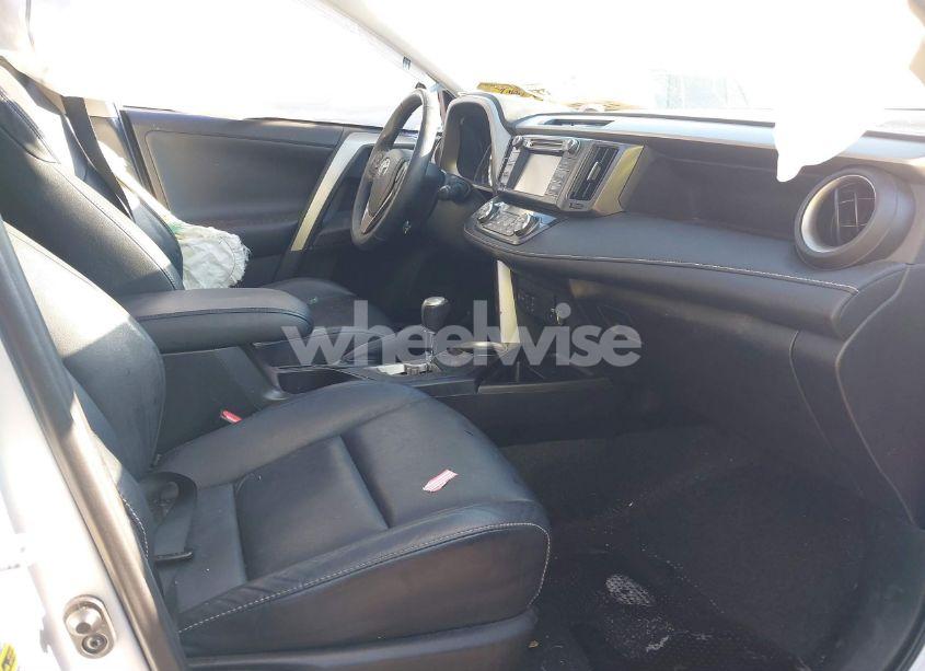 Photo 5 of 2015 Toyota Rav4 LIMITED (VIN 2T3DFREV9FW234568)