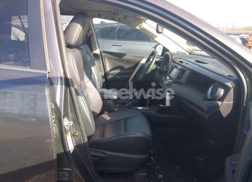 Photo 5 of 2015 Toyota Rav4 LIMITED (VIN 2T3DFREV9FW285259)