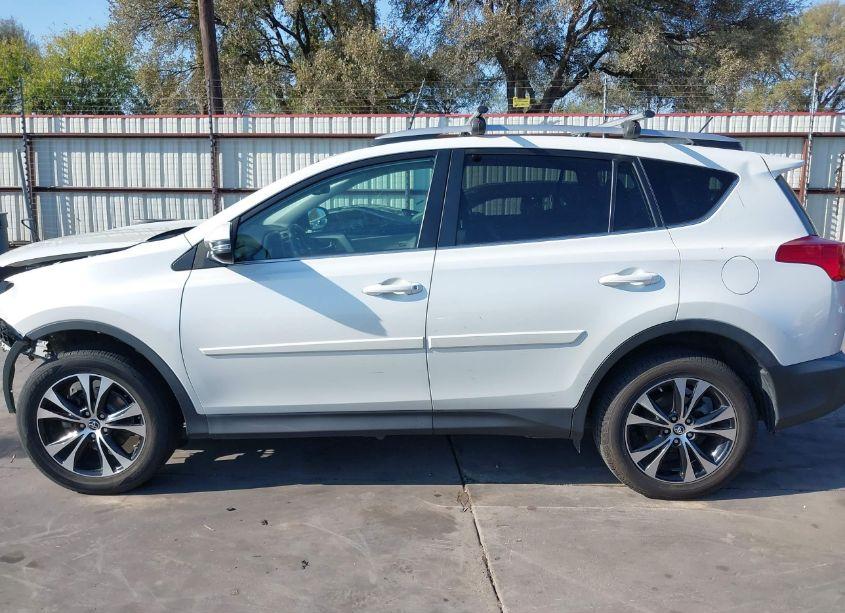 Photo 15 of 2015 Toyota Rav4 LIMITED (VIN 2T3DFREV9FW361529)