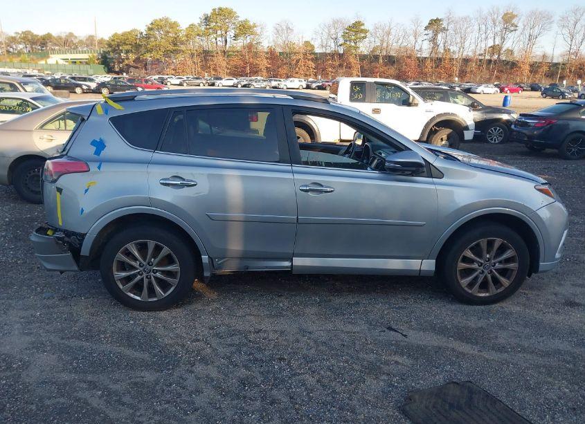 Photo 13 of 2017 Toyota Rav4 PLATINUM (VIN 2T3DFREV9HW541015)