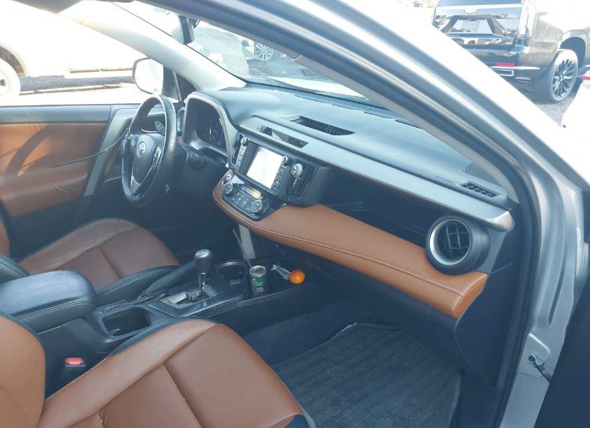 Photo 5 of 2017 Toyota Rav4 PLATINUM (VIN 2T3DFREV9HW541015)