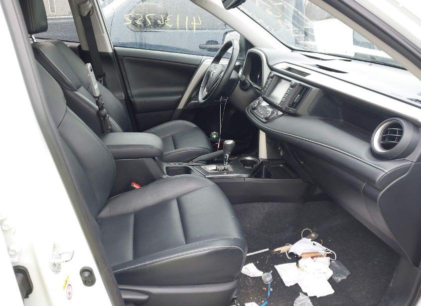 Photo 5 of 2017 Toyota Rav4 PLATINUM (VIN 2T3DFREV9HW547574)