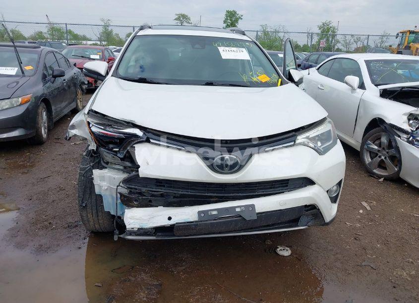 Photo 6 of 2017 Toyota Rav4 LIMITED (VIN 2T3DFREV9HW552273)
