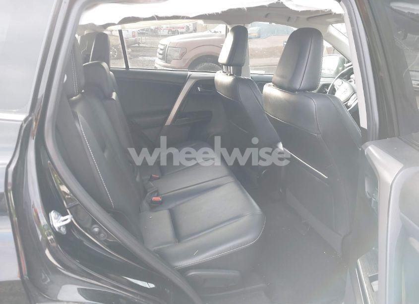 Photo 8 of 2017 Toyota Rav4 LIMITED (VIN 2T3DFREV9HW648579)