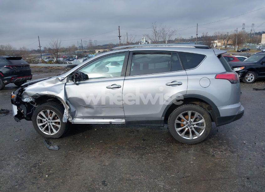 Photo 14 of 2017 Toyota Rav4 LIMITED (VIN 2T3DFREV9HW674373)