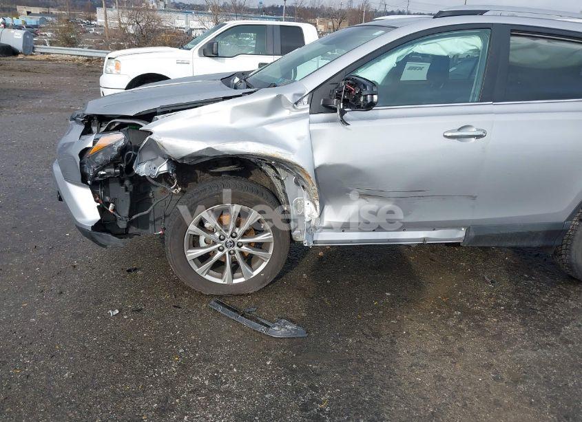 Photo 6 of 2017 Toyota Rav4 LIMITED (VIN 2T3DFREV9HW674373)