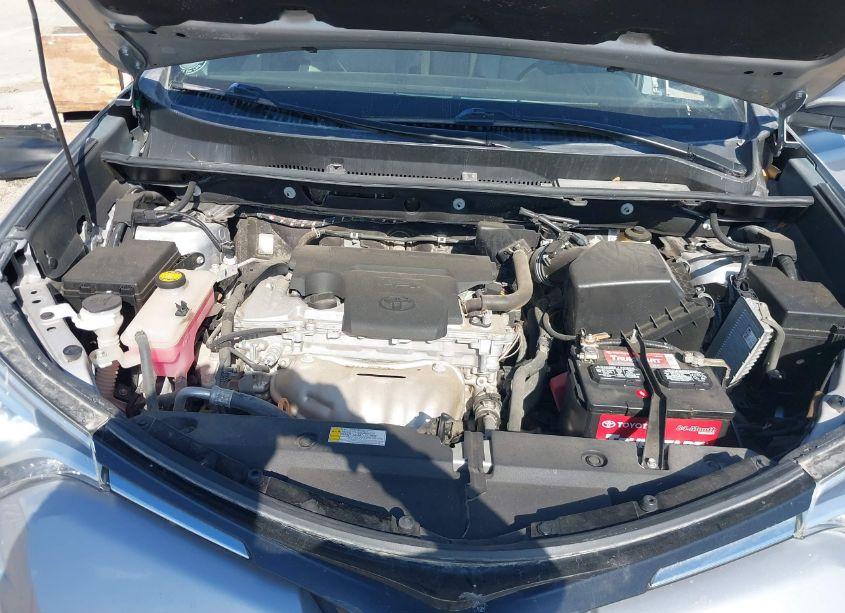 Photo 10 of 2017 Toyota Rav4 PLATINUM (VIN 2T3DFREV9HW676172)