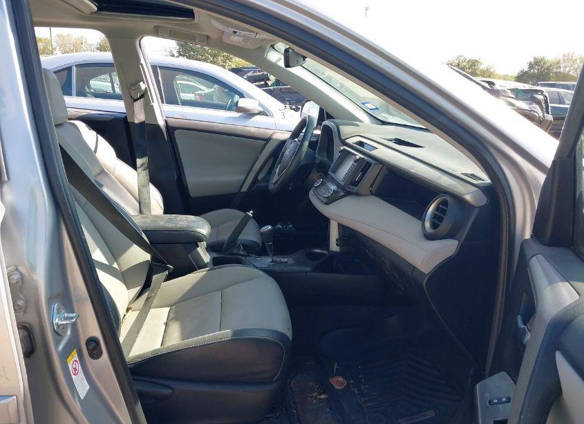 Photo 5 of 2017 Toyota Rav4 PLATINUM (VIN 2T3DFREV9HW676172)