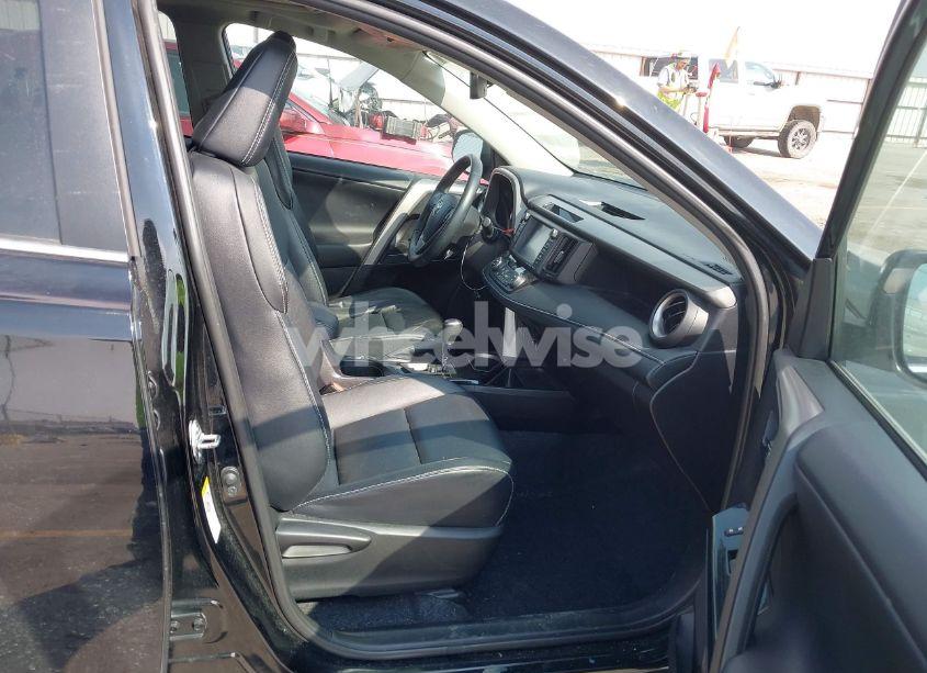 Photo 5 of 2016 Toyota Rav4 LIMITED (VIN 2T3DFREVXGW496357)