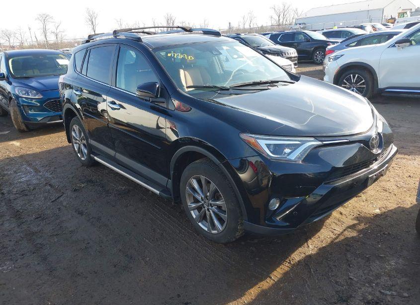 2017 Toyota Rav4 LIMITED/SE/PLATINUM (VIN 2T3DFREVXHW563122) main photo