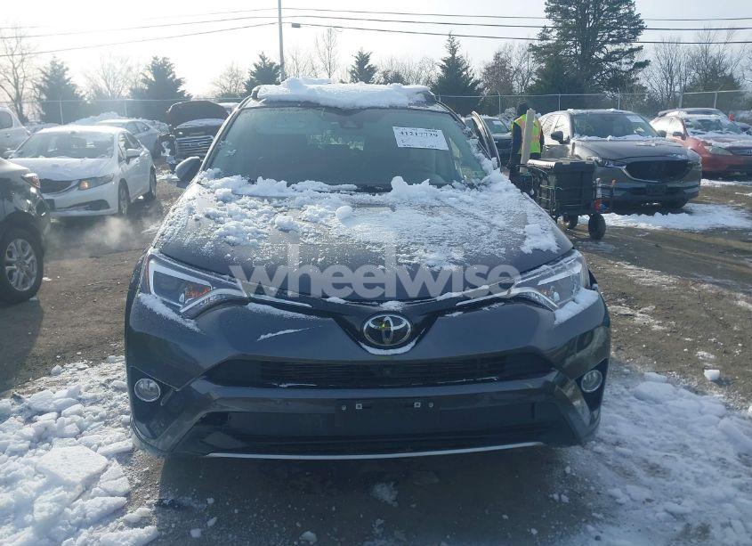 Photo 12 of 2017 Toyota Rav4 PLATINUM (VIN 2T3DFREVXHW568353)