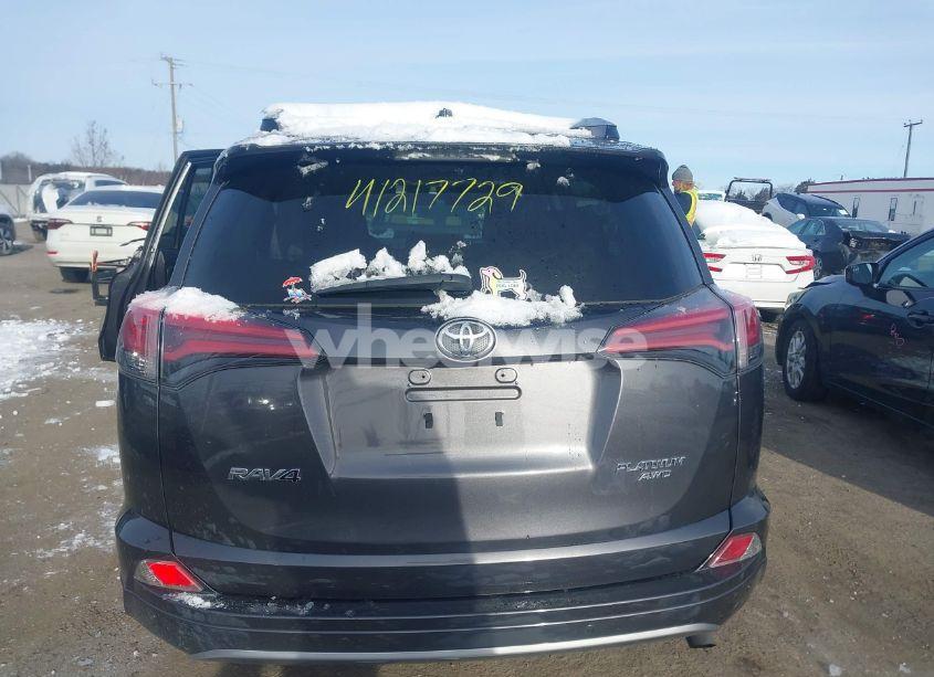 Photo 16 of 2017 Toyota Rav4 PLATINUM (VIN 2T3DFREVXHW568353)