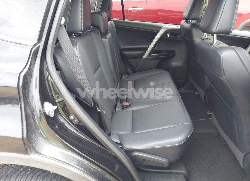 Photo 8 of 2018 Toyota Rav4 LIMITED (VIN 2T3DFREVXJW726826)