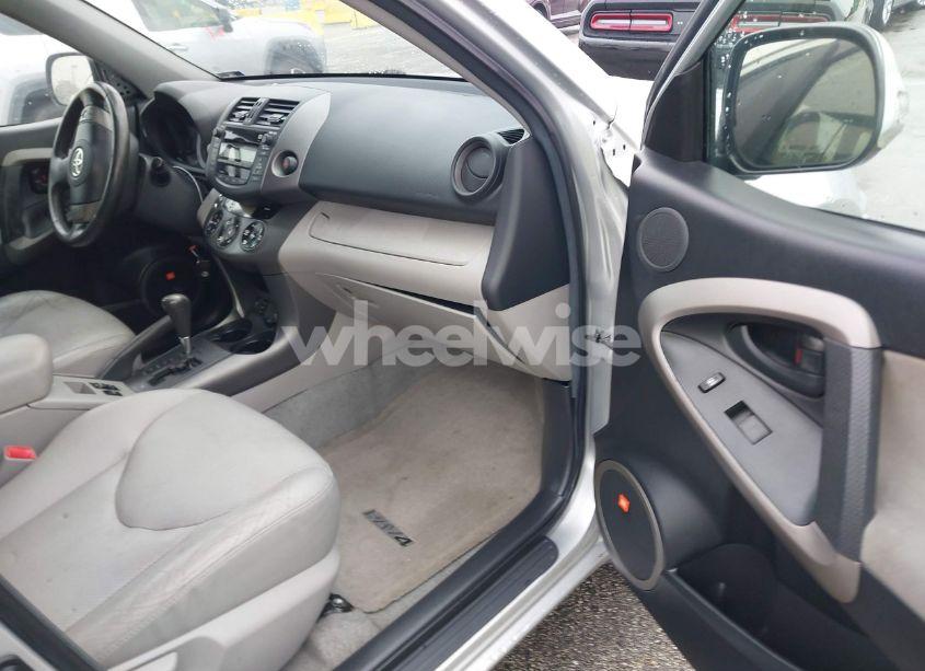 Photo 5 of 2010 Toyota Rav4 LIMITED V6 (VIN 2T3DK4DV0AW014146)