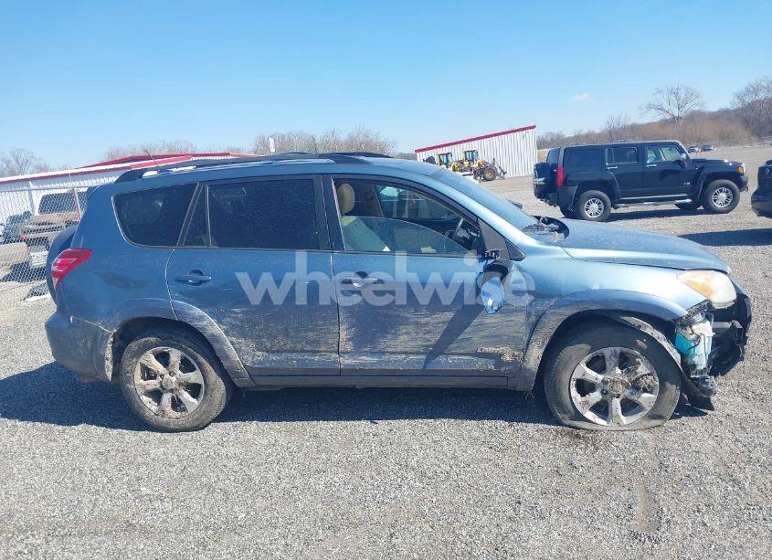 Photo 13 of 2010 Toyota Rav4 LIMITED V6 (VIN 2T3DK4DV6AW021926)